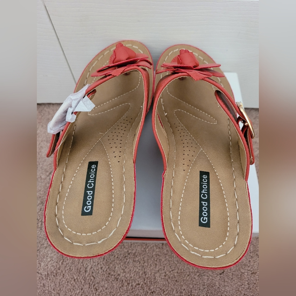 Good Choice Wedge Sandals 7.5 - Picture 8 of 13